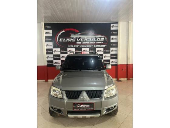 MITSUBISHI PAJERO TR4 2.0 4X4 16V 140CV FLEX 4P AUTOMÁTICO